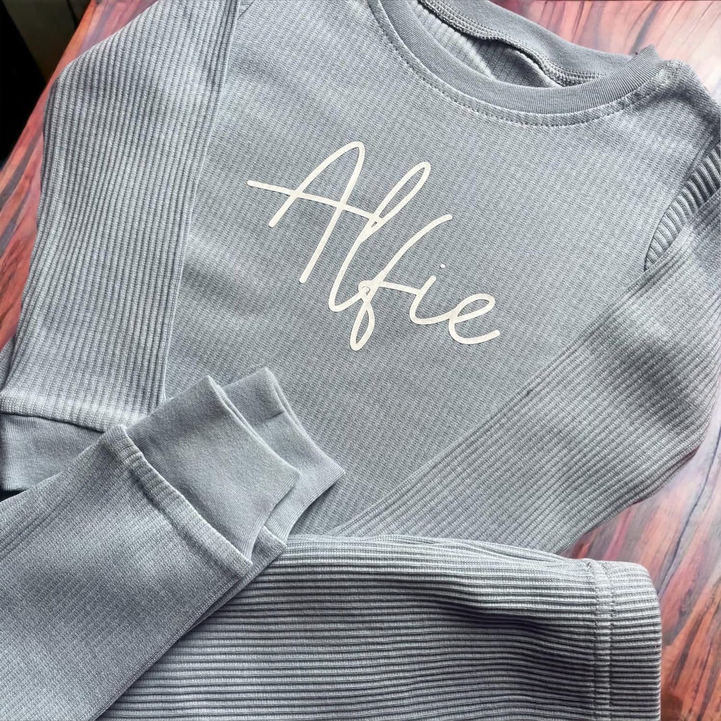 Personalised ribbed loungeset (multiple colours)