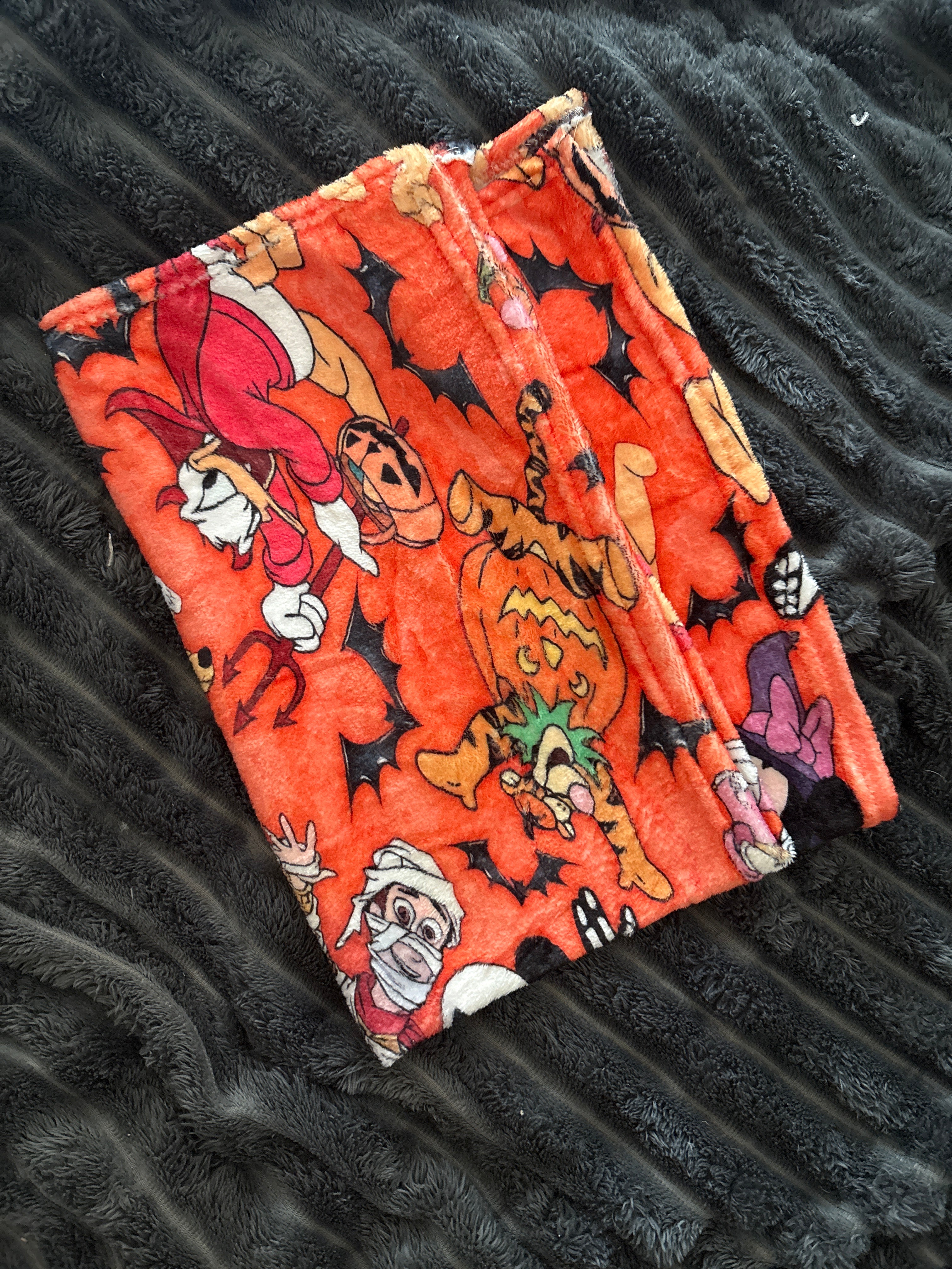 SMALL HALLOWEEN BLANKET