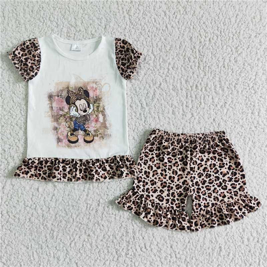Little mouse t shirt & shorts set