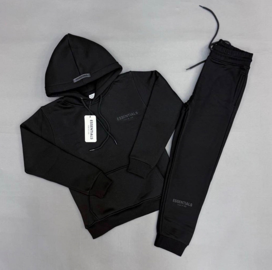 ESSENTIALS BLACK TRACKSUIT