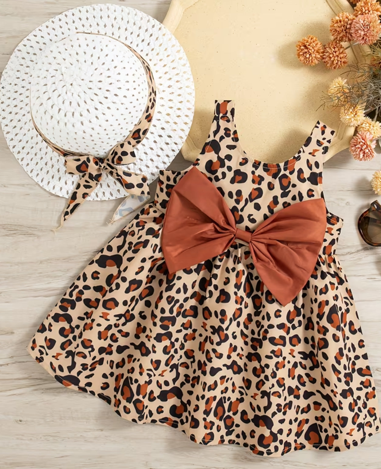 LEOPARD PRINT BOW BACK DRESS AND HAT SET